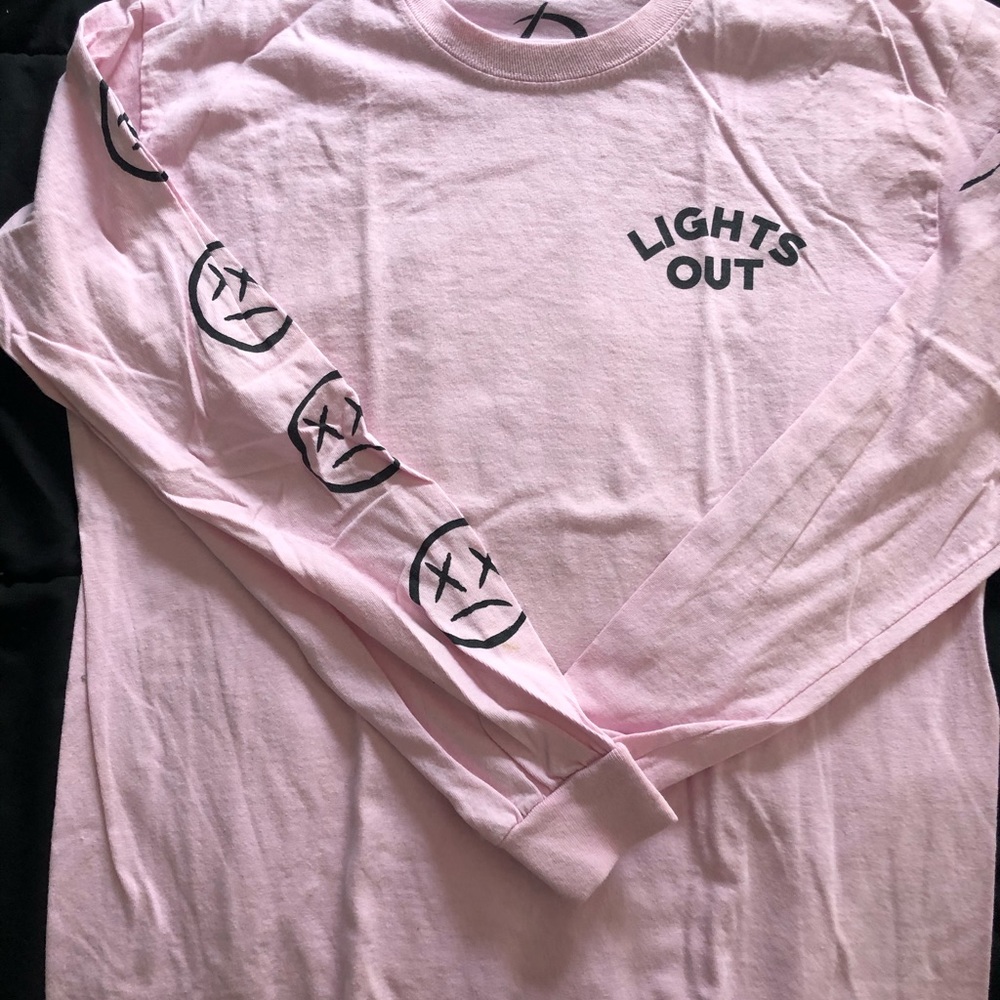 LIGHTS OUT LONG SLEEVE